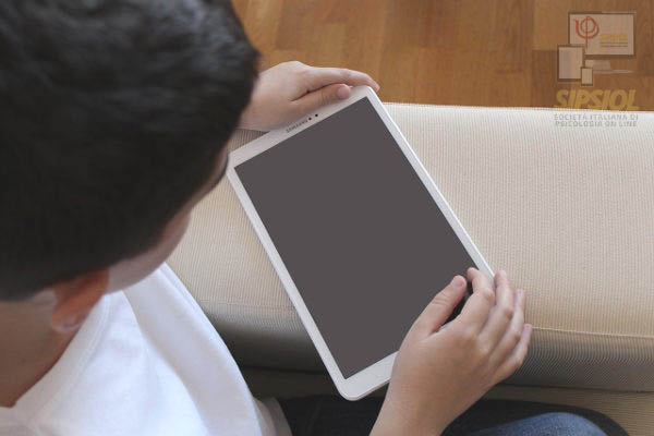 efficacia trattamenti psicologici online bambini adolescenti